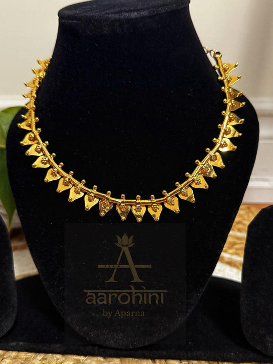 Thalikoottam necklace